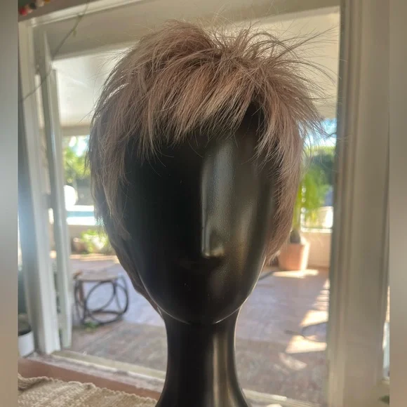 Tony of Beverly KRIS color: pink pearl rooted heat resistant wig - Picture 11 of 16